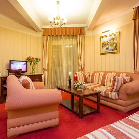 فندق سبلينديد البوتيكي