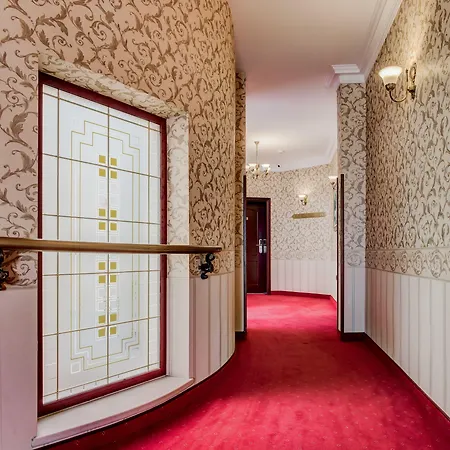 فندق سبلينديد البوتيكي 3*