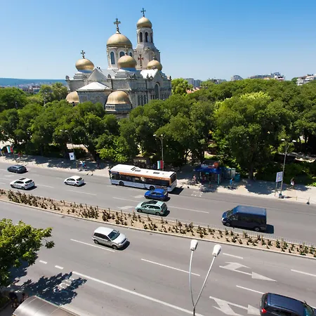 سبلينديد البوتيكي 3*