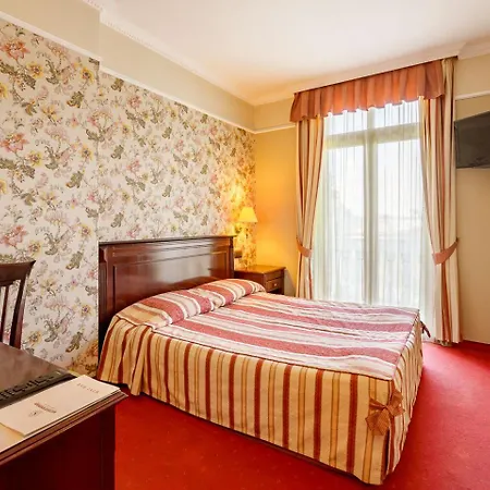 מלון Boutique Splendid