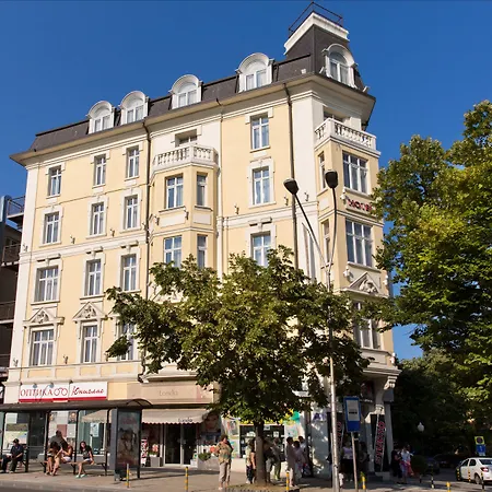 бутик сплендид 3* Варна